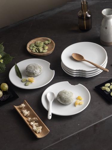 58 products 2er Set kleine Teller mit Biss